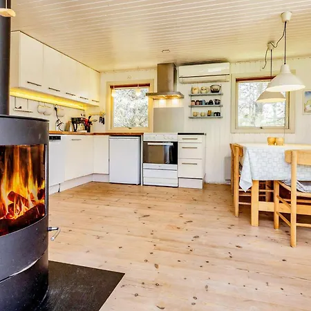Сasa de vacaciones 8 Person In Pandrup-by Traum